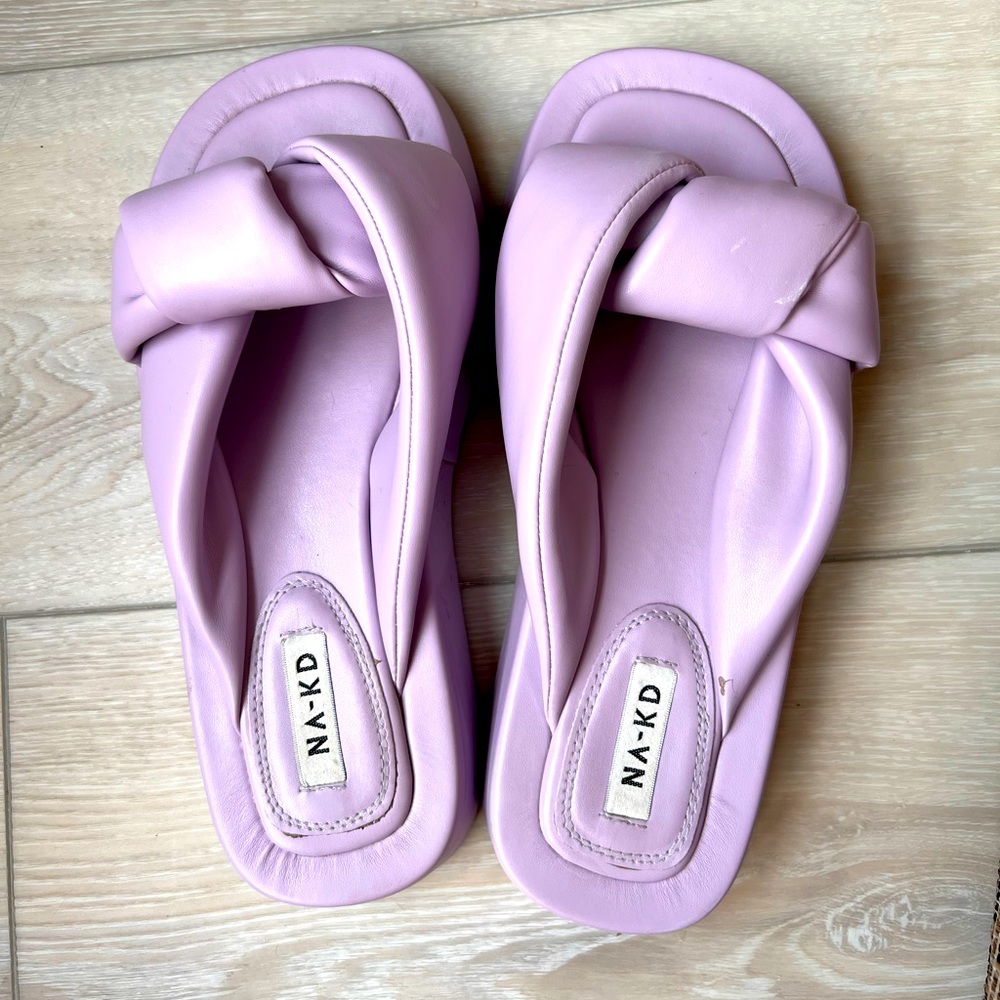 Chunky fashion slippers